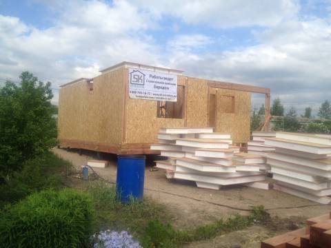 Строительство дома из СИП панелей в г. Никольское Лен. обл. по индивидуальному проекту